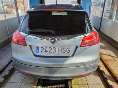Opel Insignia • 2013 • 210,000 km