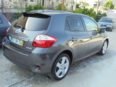 Toyota Auris • 2010 • 99,110 km