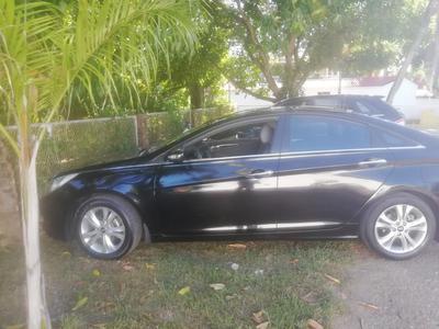 Hyundai Sonata • 2011 • 73 km