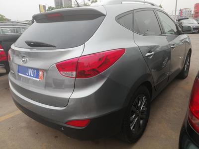 Hyundai Tucson • 2015 • 60,000 km