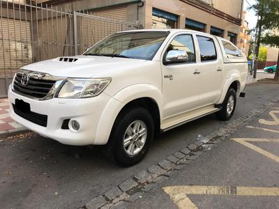 Toyota Hilux • 2013 • 175,000 km