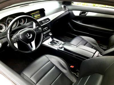 Mercedes-Benz C Sportcoupé • 2011 • 100,000 km
