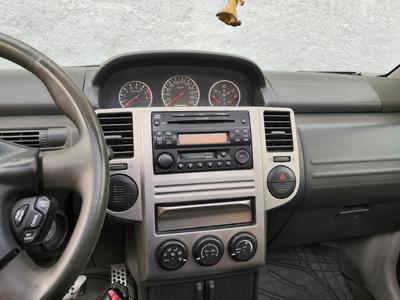 Nissan X-Trail • 2007 • 200,000 km