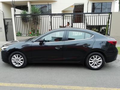 Mazda 3 • 2016 • 25,000 km