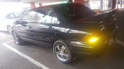 Mitsubishi Lancer • 2003 • 162,000 km