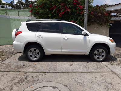 Toyota RAV4 • 2009 • 110 km