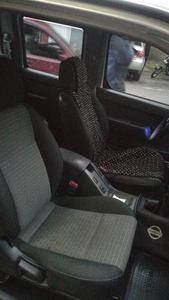 Nissan Frontier • 2015 • 45,000 km