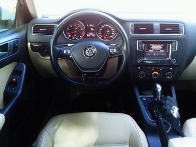 Volkswagen Jetta • 2016 • 35,140 km