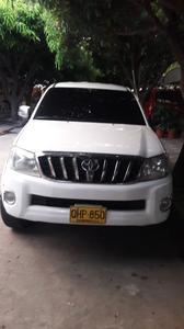 Toyota Hilux • 2008 • 105,000 km