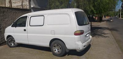 Hyundai H1 • 2005 • 227,000 km
