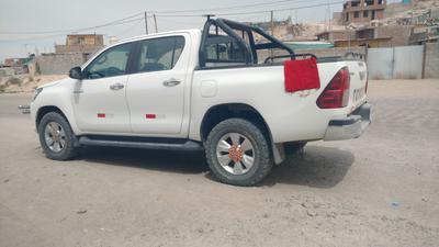 Toyota Hilux • 2018 • 38,000 km