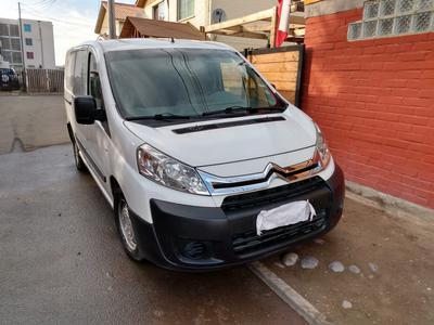 Citroën Jumpy • 2014 • 200,000 km