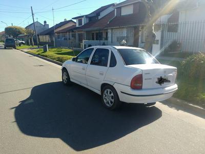 Chevrolet Corsa • 1998 • 175,000 km
