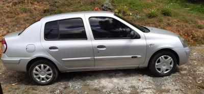 Renault Symbol • 2006 • 185,000 km