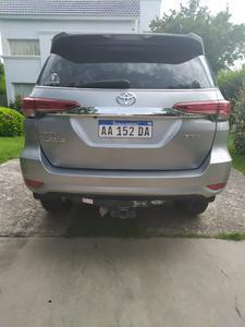 Toyota Hilux • 2016 • 88,000 km