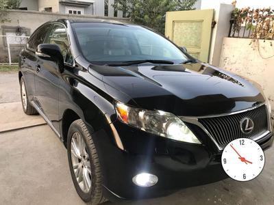Lexus RX 450h • 2009 • 50,000 km