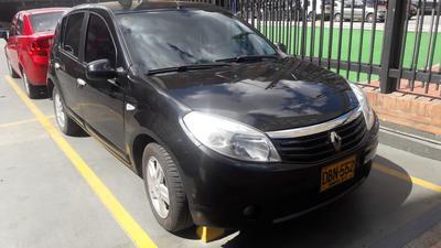 Renault Sandero • 2009 • 93,600 km