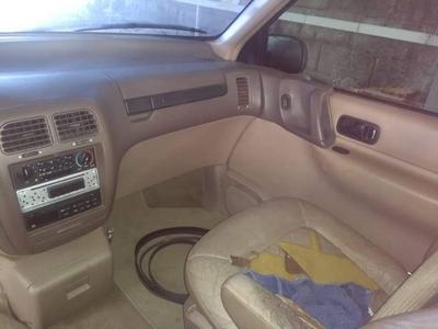 Nissan Quest • 1985 • 100,000 km