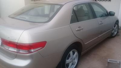 Honda Accord • 2003 • 14,500 km
