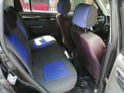 Suzuki Swift • 2010 • 200 km