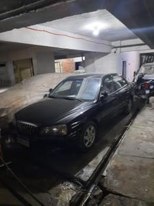 Hyundai Elantra • 2006 • 300 km