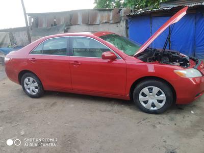 Toyota Camry • 2008 • 240 km