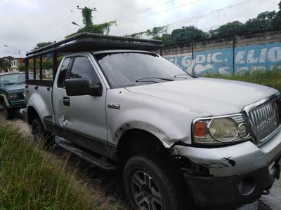 Ford F-150 • 2006 • 27,000 km
