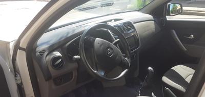 Renault Logan • 2018 • 33,500 km