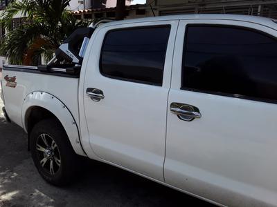 Toyota Hilux • 2014 • 850,000 km