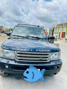 Land Rover Range Rover Sport • 2010 • 100 km
