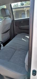 Toyota Hilux • 2012 • 185,000 km