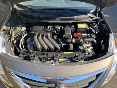 Nissan Versa • 2017 • 61,000 km