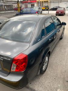Chevrolet Optra • 2007 • 240,000 km