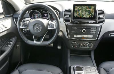 Mercedes-Benz GLE • 2016 • 1,014 km