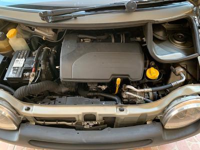 Renault Twingo • 2011 • 88,001 km