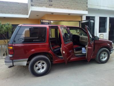 Ford Explorer • 1997 • 170,520 km