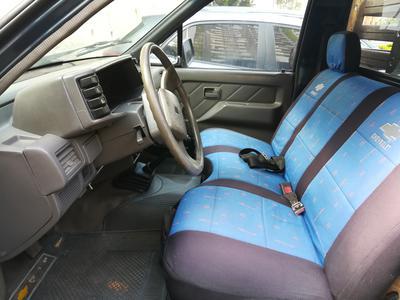 Chevrolet Luv • 1997 • 120,000 km