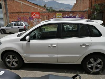 Renault Koleos • 2012 • 93,500 km
