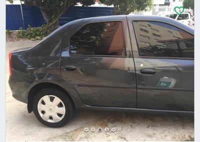 Renault Logan • 2012 • 79,000 km