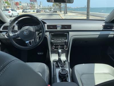 Volkswagen Passat • 2015 • 19,000 km