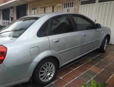 Chevrolet Optra • 2005 • 179,000 km