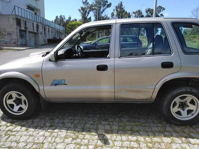 Kia  • 2000 • 130,000 km