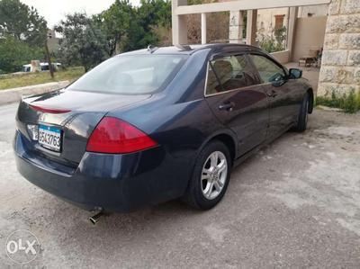 Honda Accord • 2006 • 120,000 km