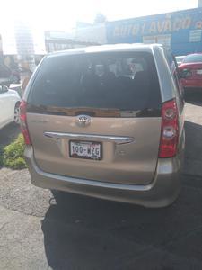 Toyota Avanza • 2010 • 125,000 km