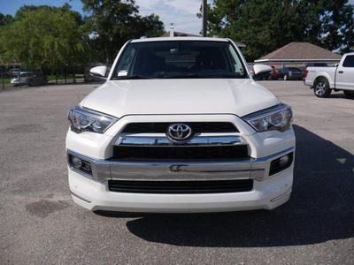 Toyota 4 Runner Limited • 2019 • 30,888 km