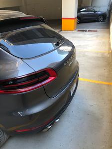 Porsche Macan • 2015 • 33,000 km