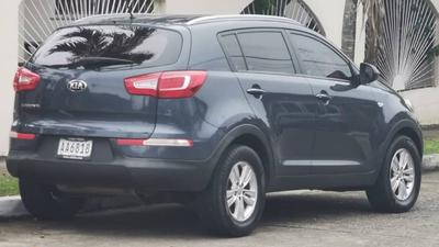 Kia Sportage • 2013 • 140,083 km
