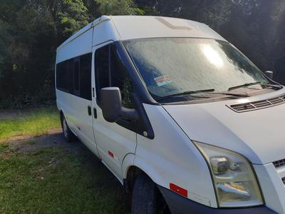 Ford Transit Van 350 • 2012 • 100,000 km