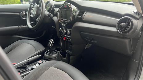 MINI Cooper • 2019 • 83,000 km
