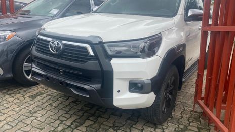 Toyota Hilux • 2018 • 50,000 km